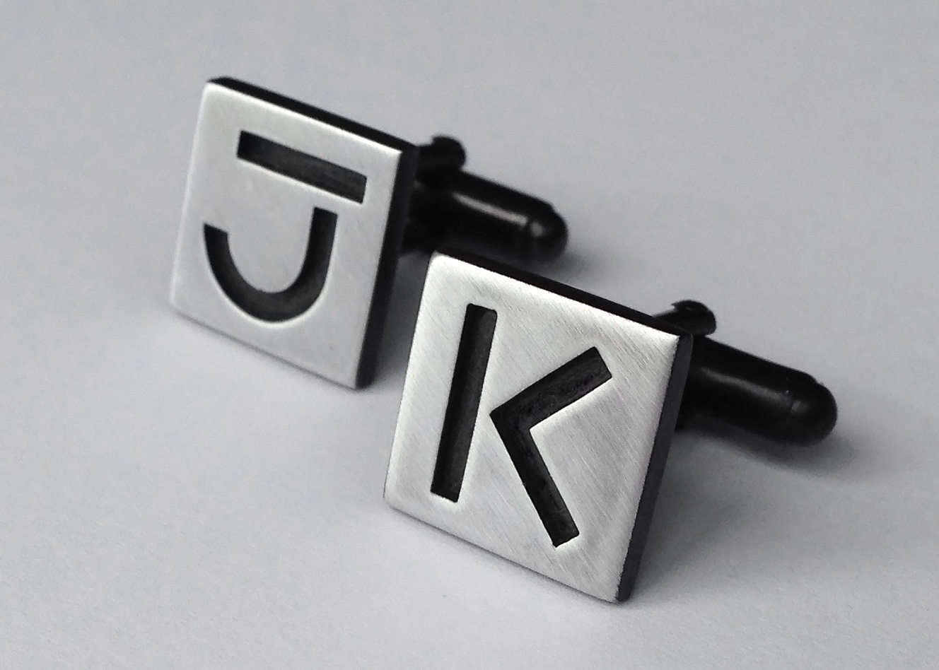 Silver&Blackcufflinks-Keulemans